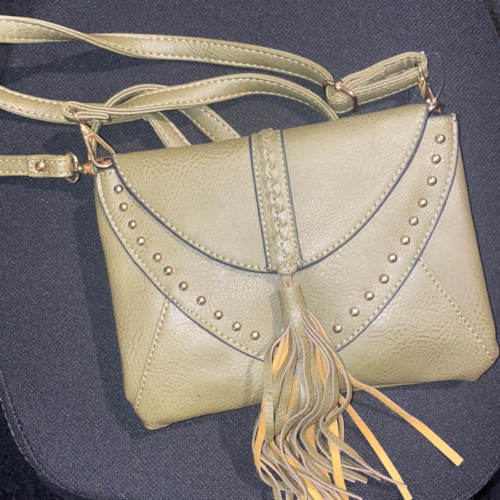 Cute Olive Crossbody